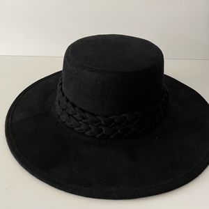 Black flat brim hat
